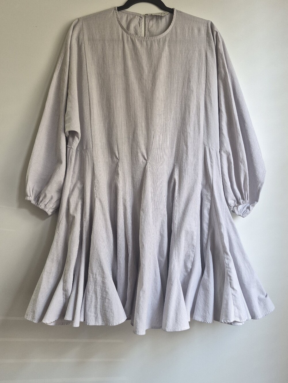 AURA Womens M Gray White Pinstripe Cotton Babydoll Dress Balloon Sleeve